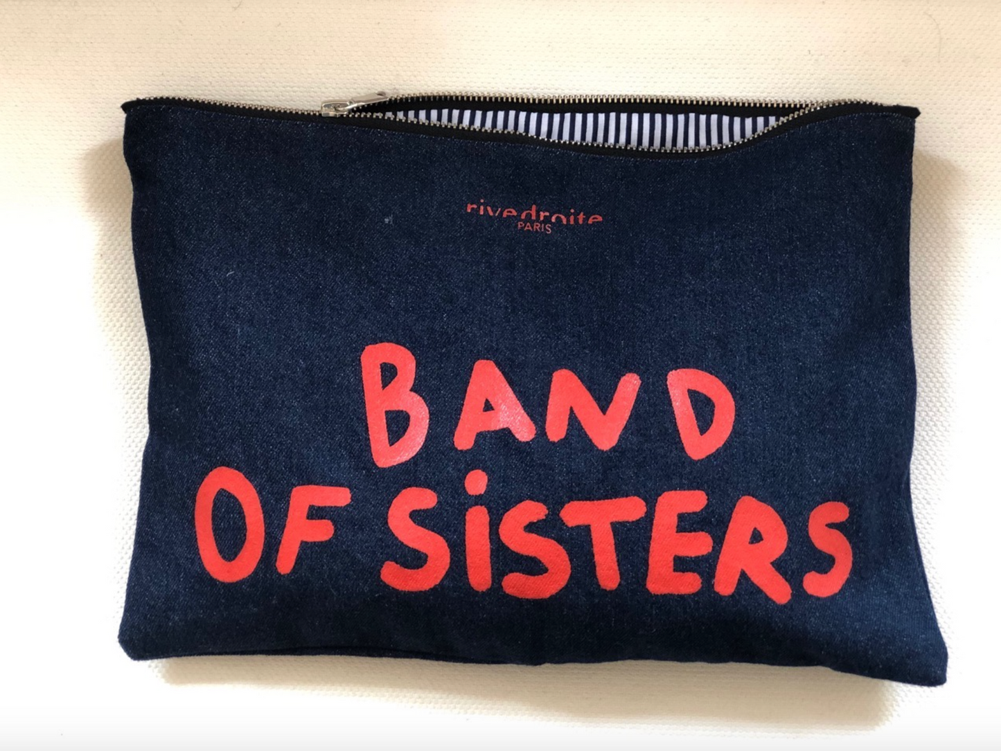 Grande pochette Band of Sisters x Rive droite x Natacha Paschal