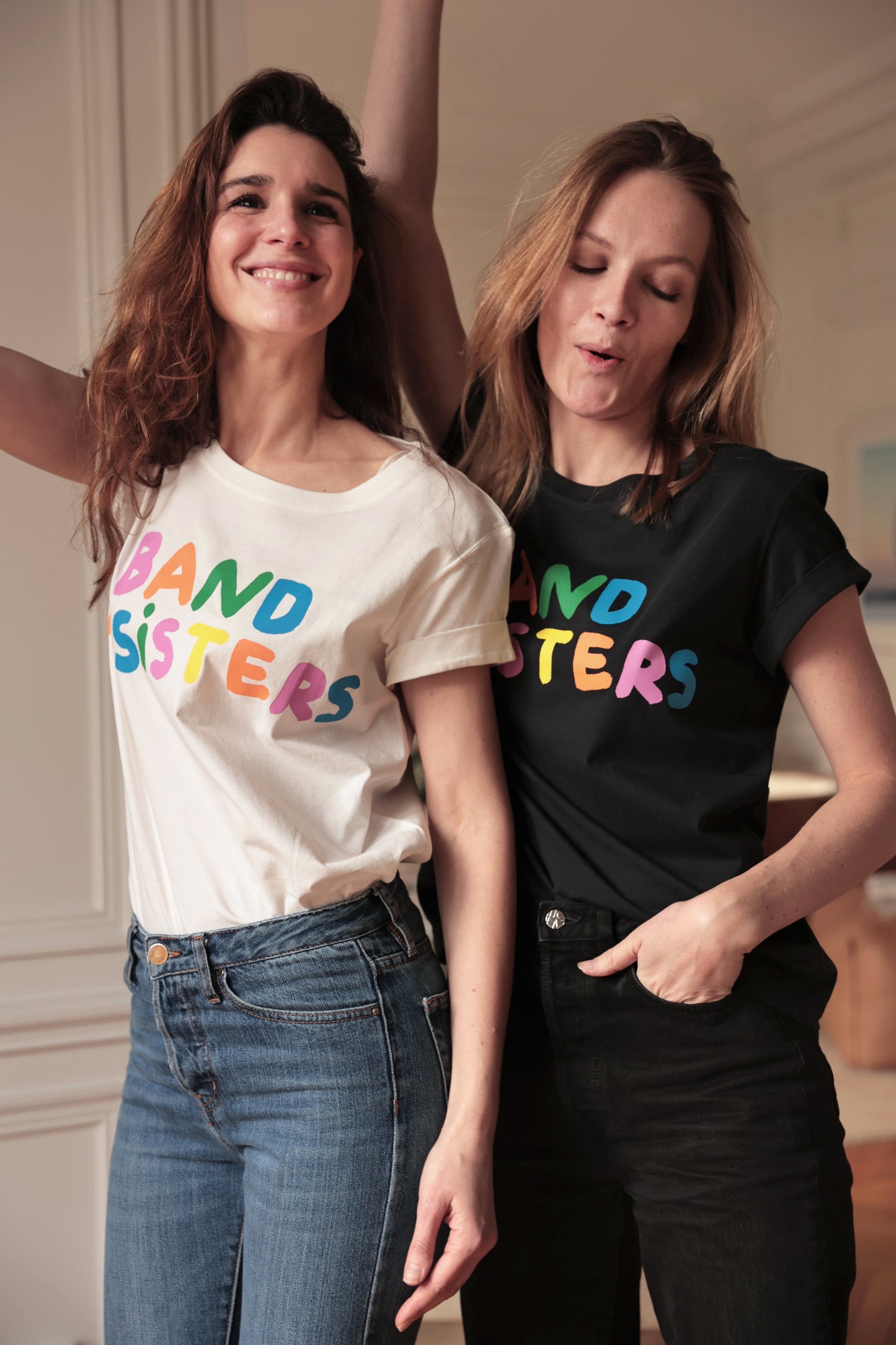 BAND OF SISTERS TEE SHIRT LOGO MULTICO