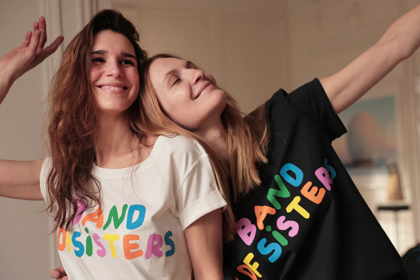 BAND OF SISTERS TEE SHIRT LOGO MULTICO